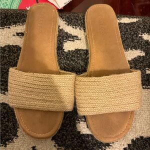 Bamboo Women's Beige Woven Slide Sandals